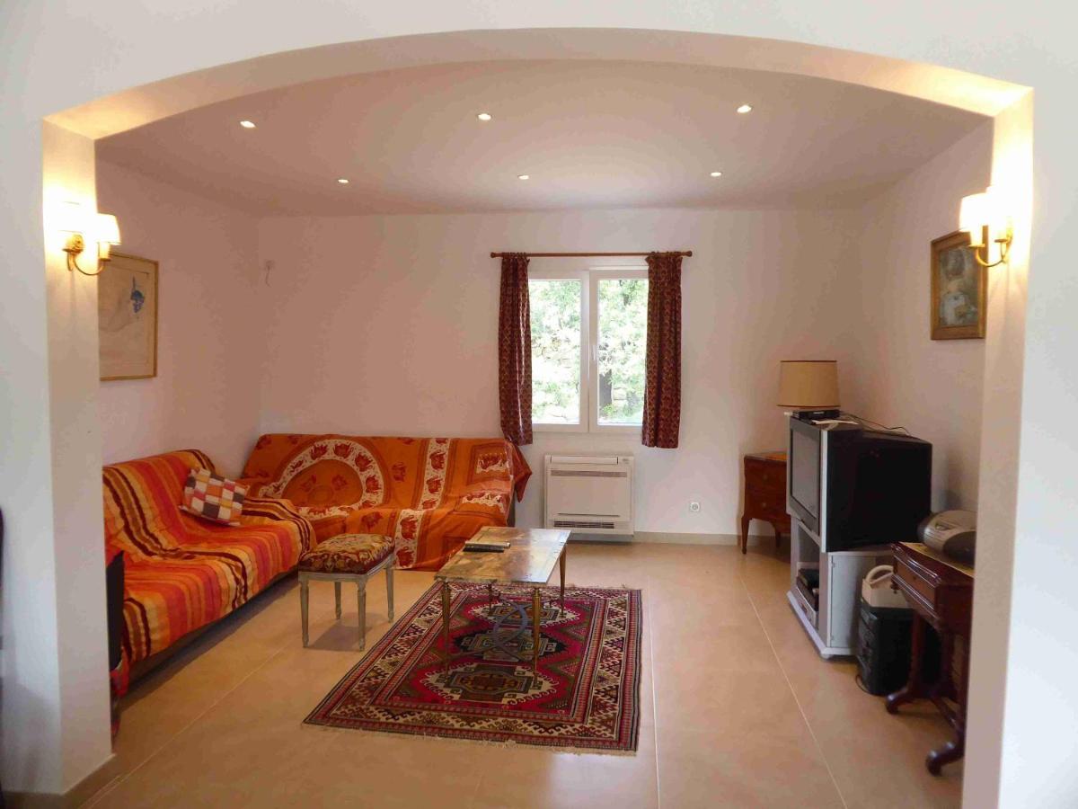 Villa En Provence Verte Carces Екстер'єр фото